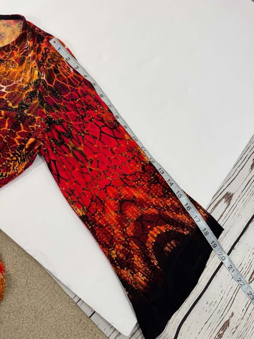Glamour Women's Long Sleeve Dress in Red and Orange Abstract Animal Print 16W - Picture 8 of 9